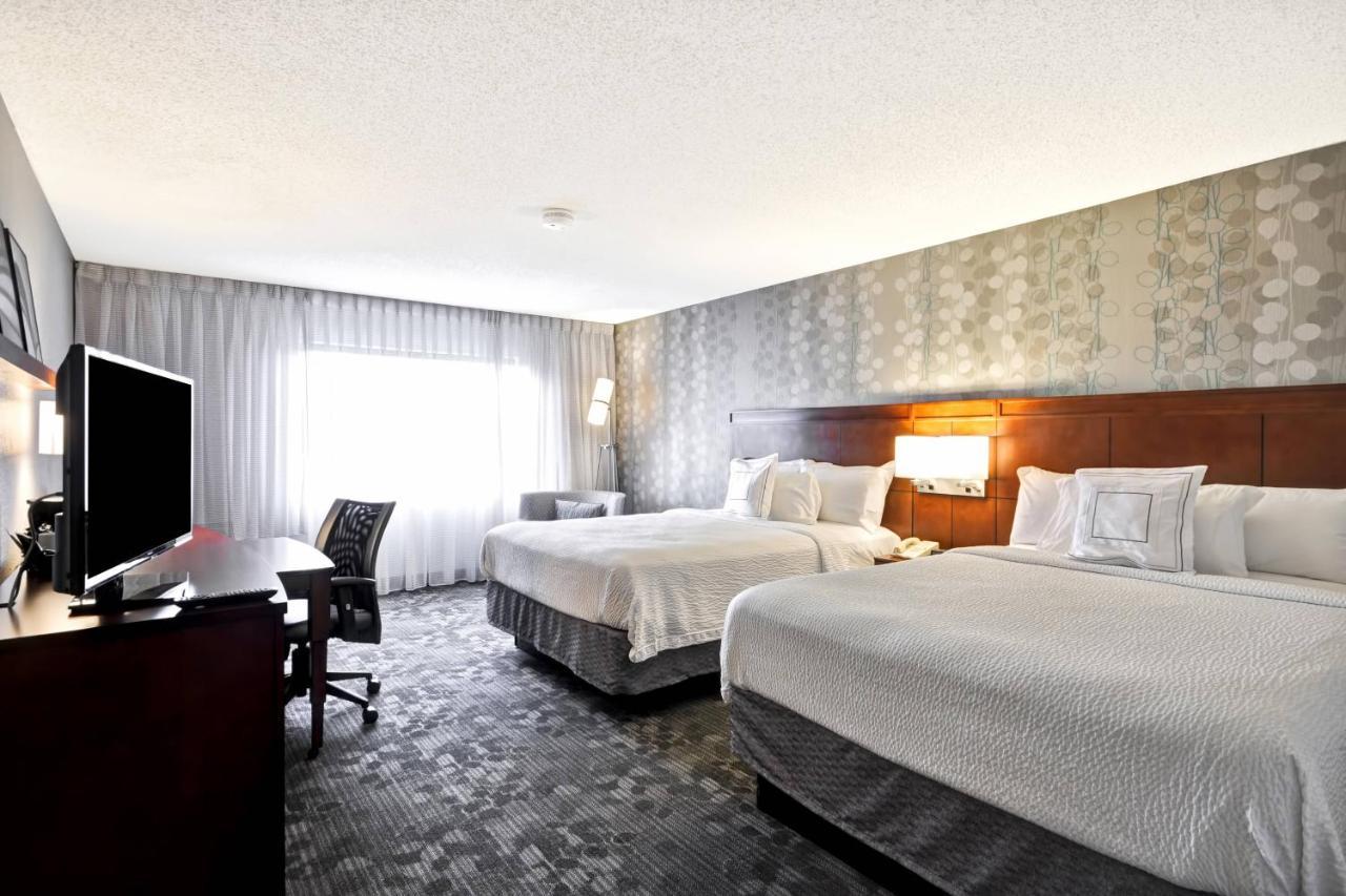Courtyard By Marriott Jacksonville Airport/ Northeast Ngoại thất bức ảnh