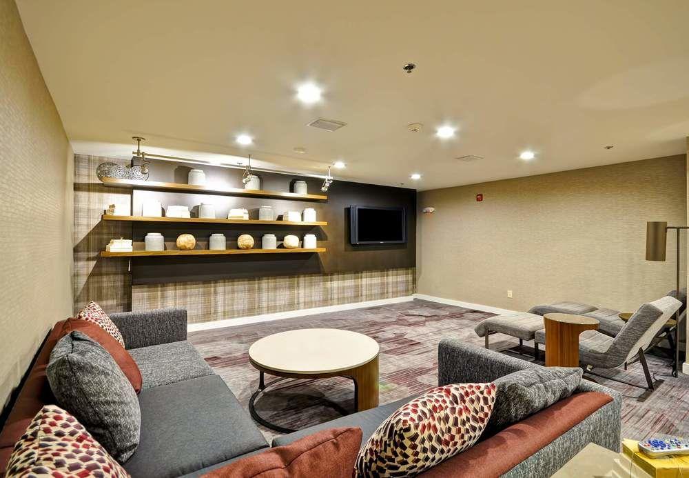 Courtyard By Marriott Jacksonville Airport/ Northeast Ngoại thất bức ảnh