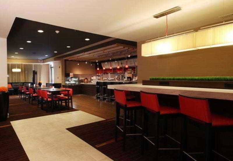 Courtyard By Marriott Jacksonville Airport/ Northeast Ngoại thất bức ảnh